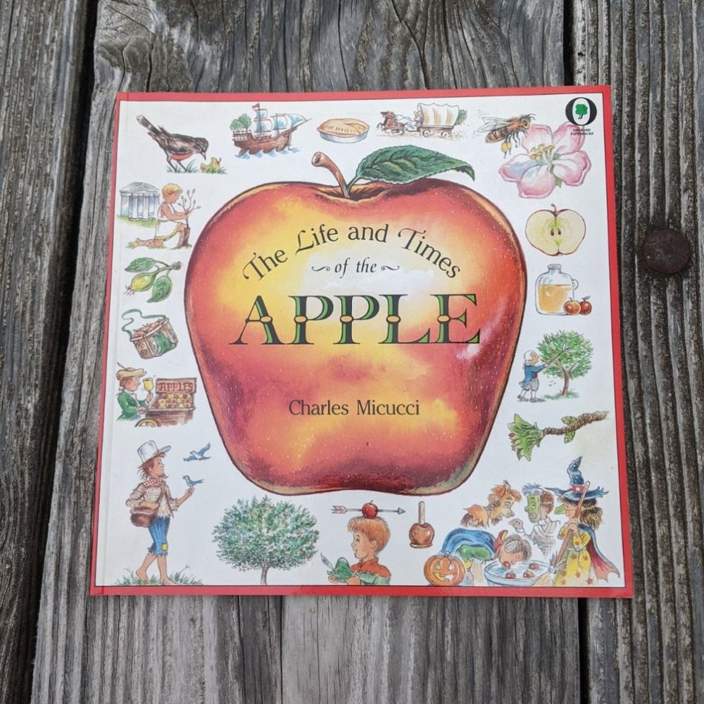 Children's Apple Themed Books Bundle Set of 3 - Picture 2 of 7